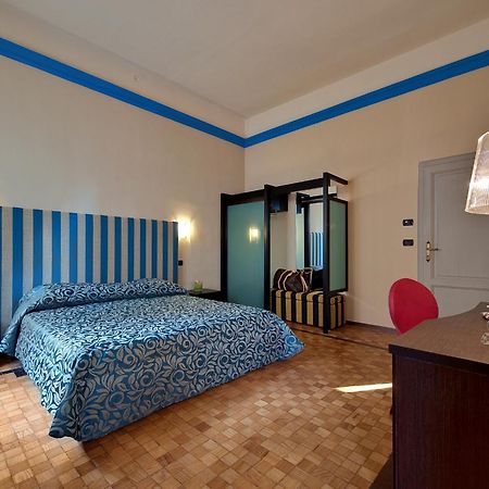 Grand Hotel Nizza Et Suisse มอนเตกาตินี แตร์เม ภายนอก รูปภาพ