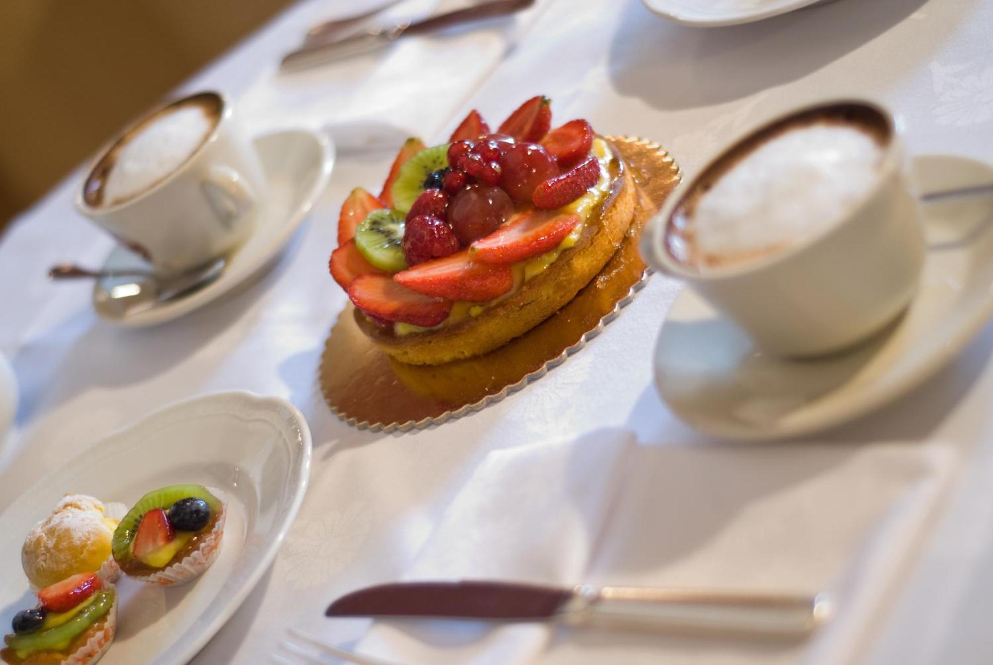 Grand Hotel Nizza Et Suisse มอนเตกาตินี แตร์เม ภายนอก รูปภาพ