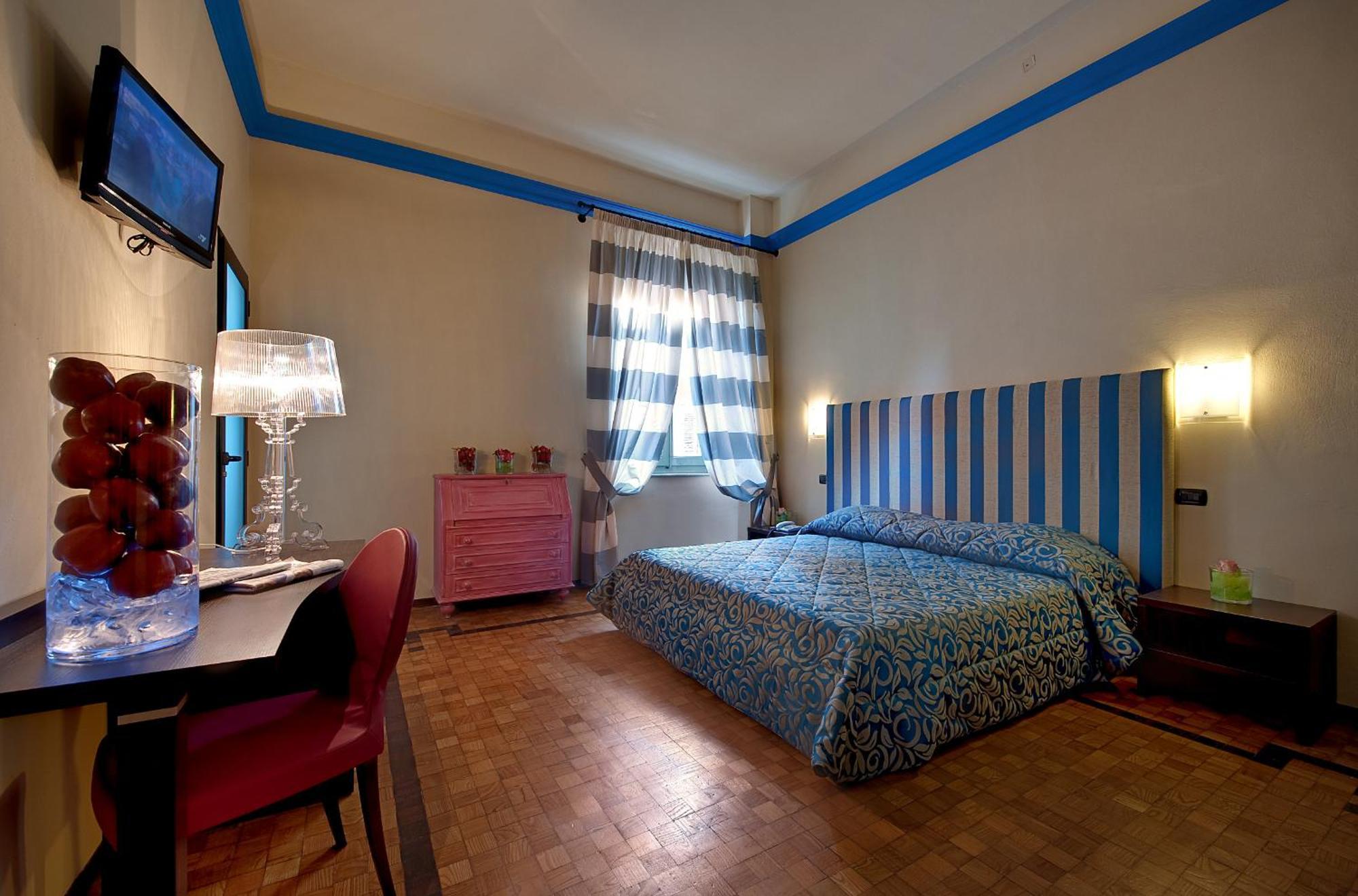 Grand Hotel Nizza Et Suisse มอนเตกาตินี แตร์เม ภายนอก รูปภาพ