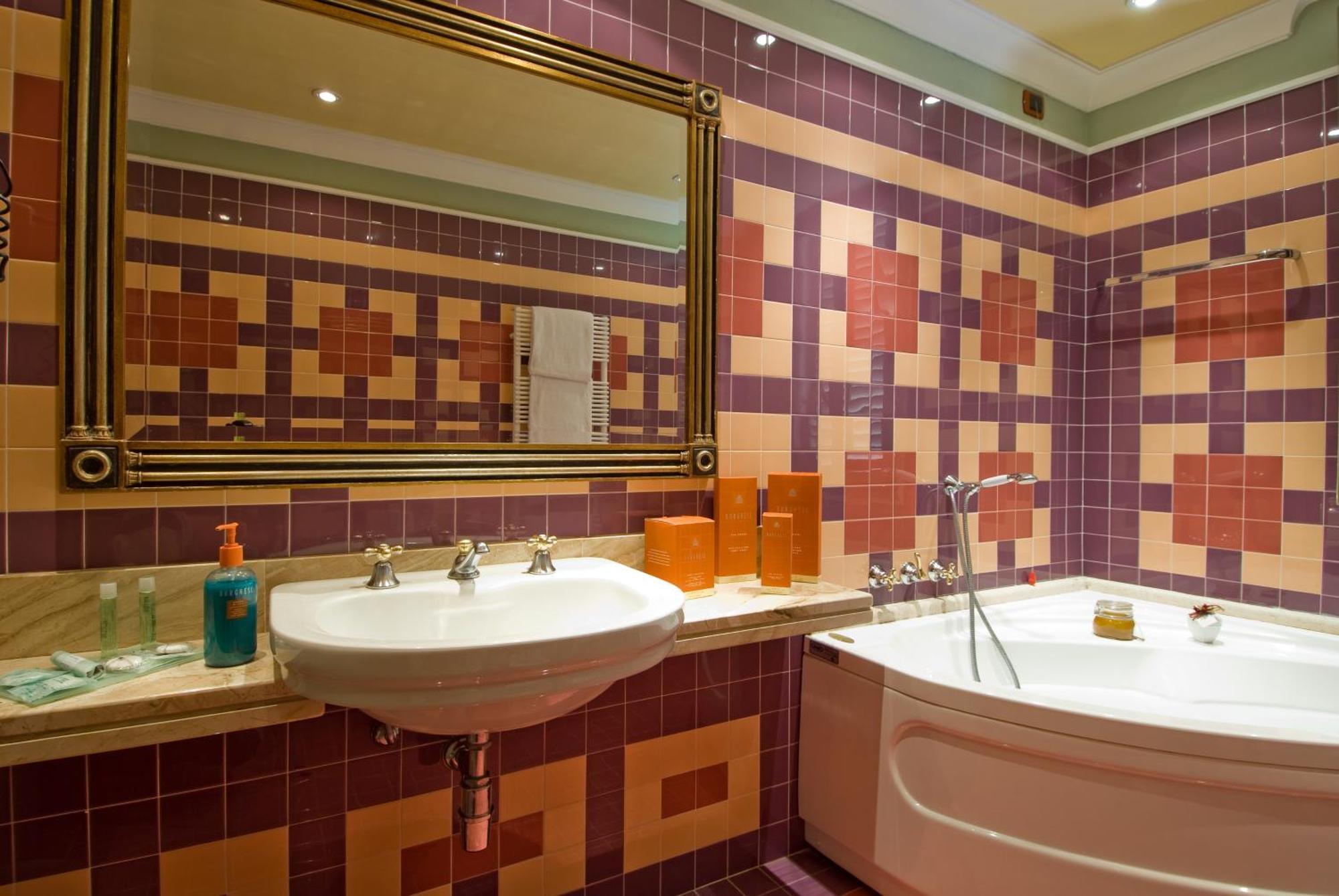 Grand Hotel Nizza Et Suisse มอนเตกาตินี แตร์เม ภายนอก รูปภาพ