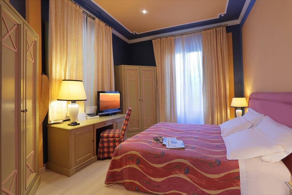Grand Hotel Nizza Et Suisse มอนเตกาตินี แตร์เม ภายนอก รูปภาพ