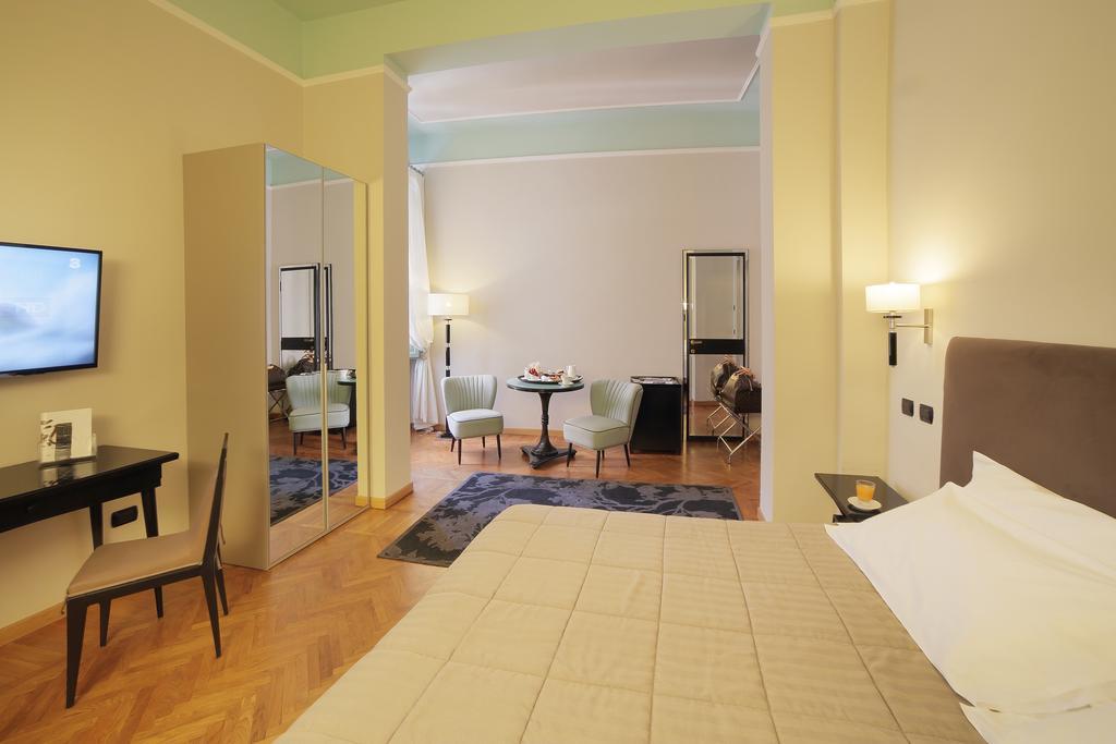 Grand Hotel Nizza Et Suisse มอนเตกาตินี แตร์เม ภายนอก รูปภาพ