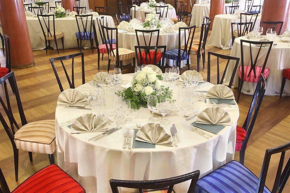 Grand Hotel Nizza Et Suisse มอนเตกาตินี แตร์เม ภายนอก รูปภาพ